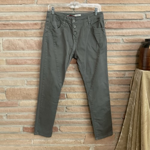 Please brand jeans made - jeans,